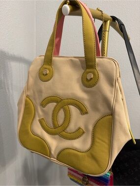 Preloved CHANEL Beige Canvas Satchel with Olive and Pink Accents